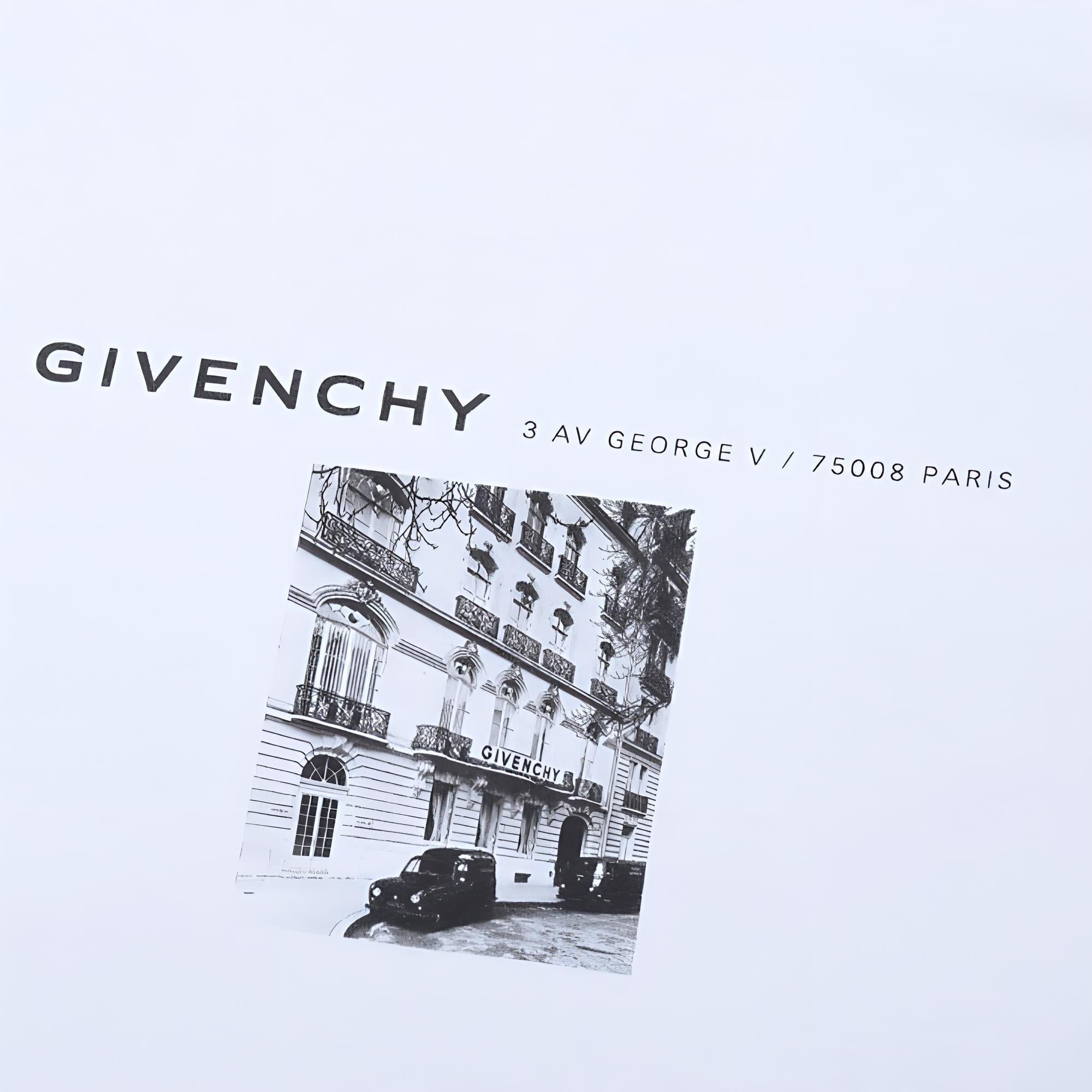 Kaos Givenchy Bermotif, Unisex -J-44