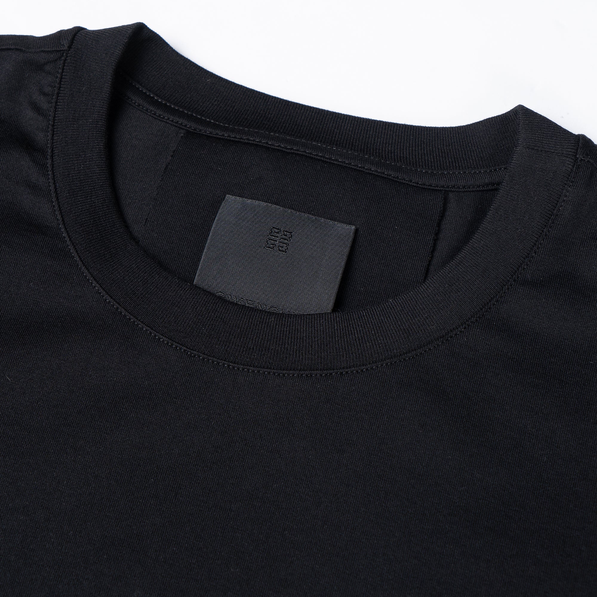 Kaos Givenchy Bermotif, Unisex -J-19