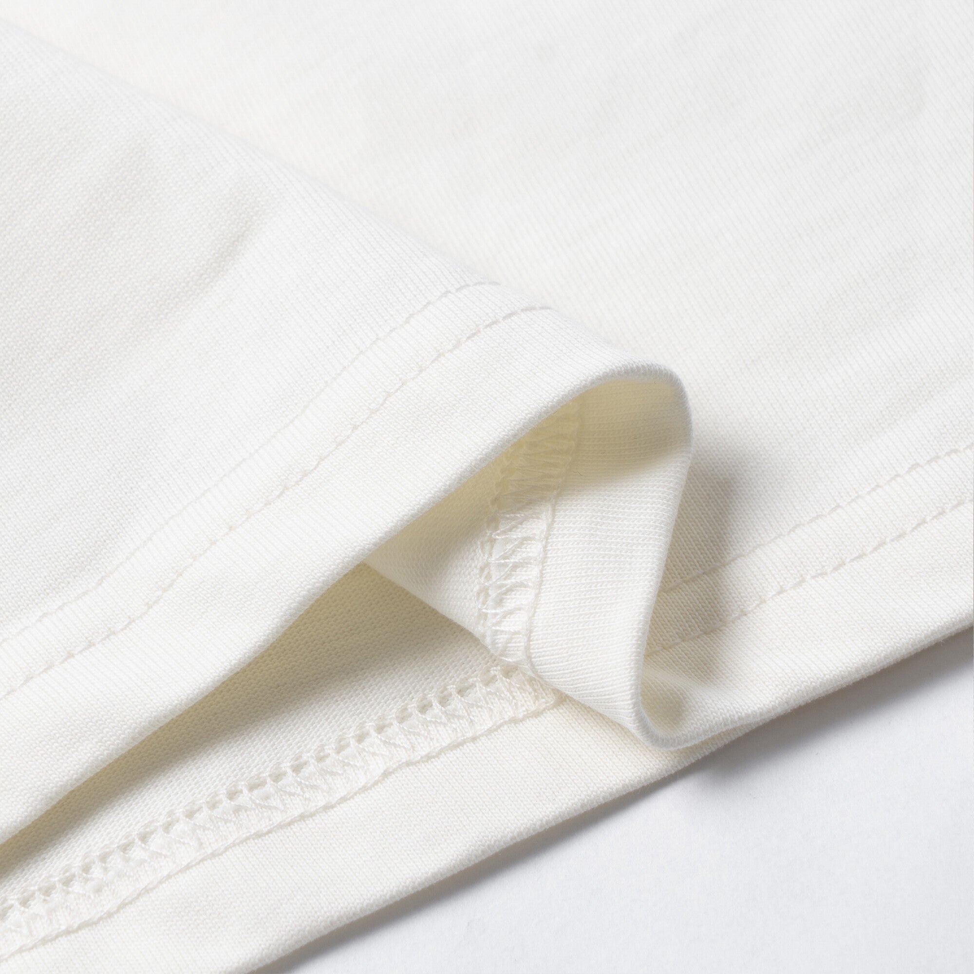 GUCCI Kaos Logo Seri Huruf, Unisex, COD '"    '"  G-54