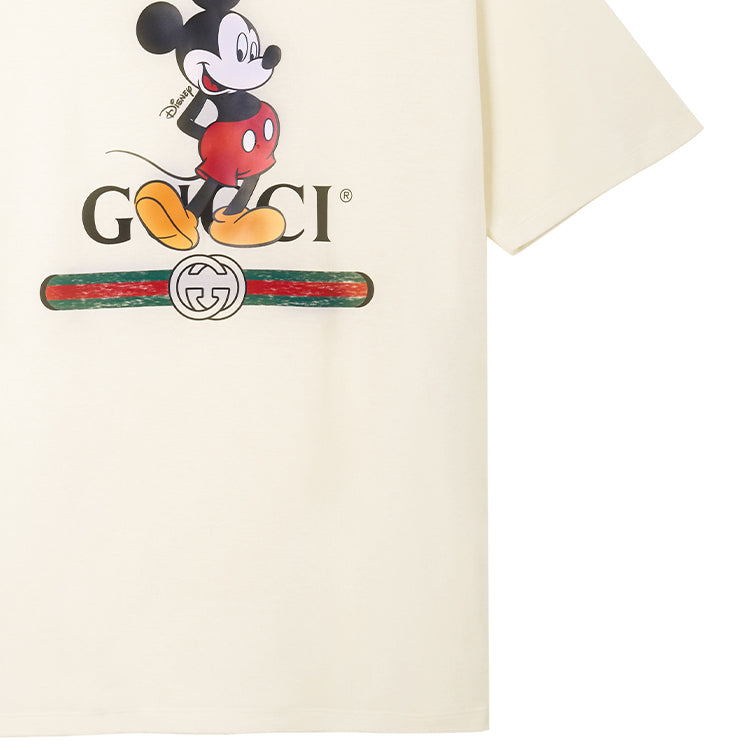 GUCCI Kaos Logo Seri Huruf, Unisex, COD '" 
  G73