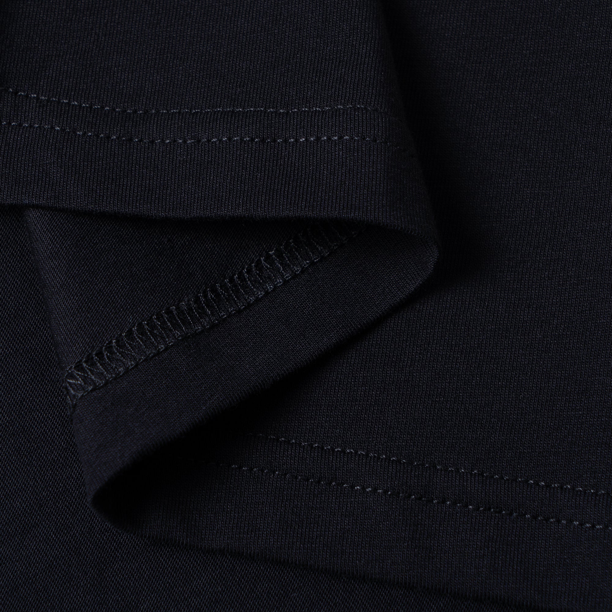 Kaos Givenchy Bermotif, Unisex -J-18