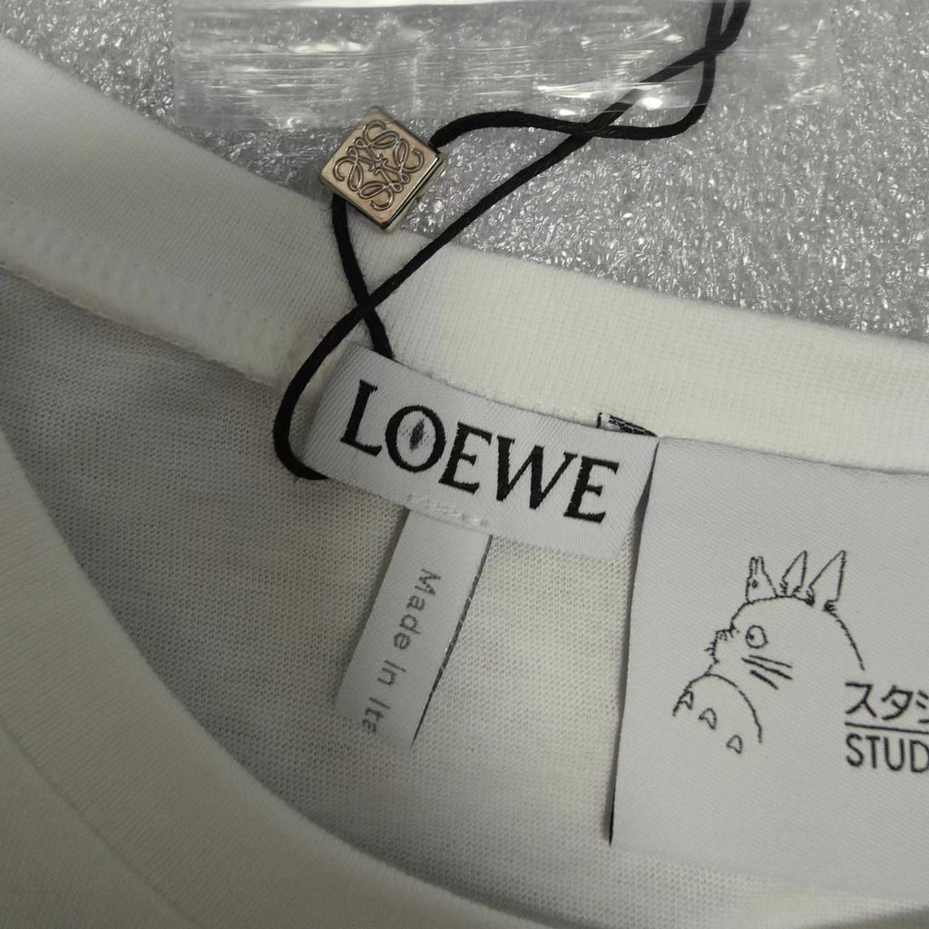 Kaos Pendek LOEWE dengan Motif Gambar/Cetak, Cocok untuk Pria dan Wanita -LE-01