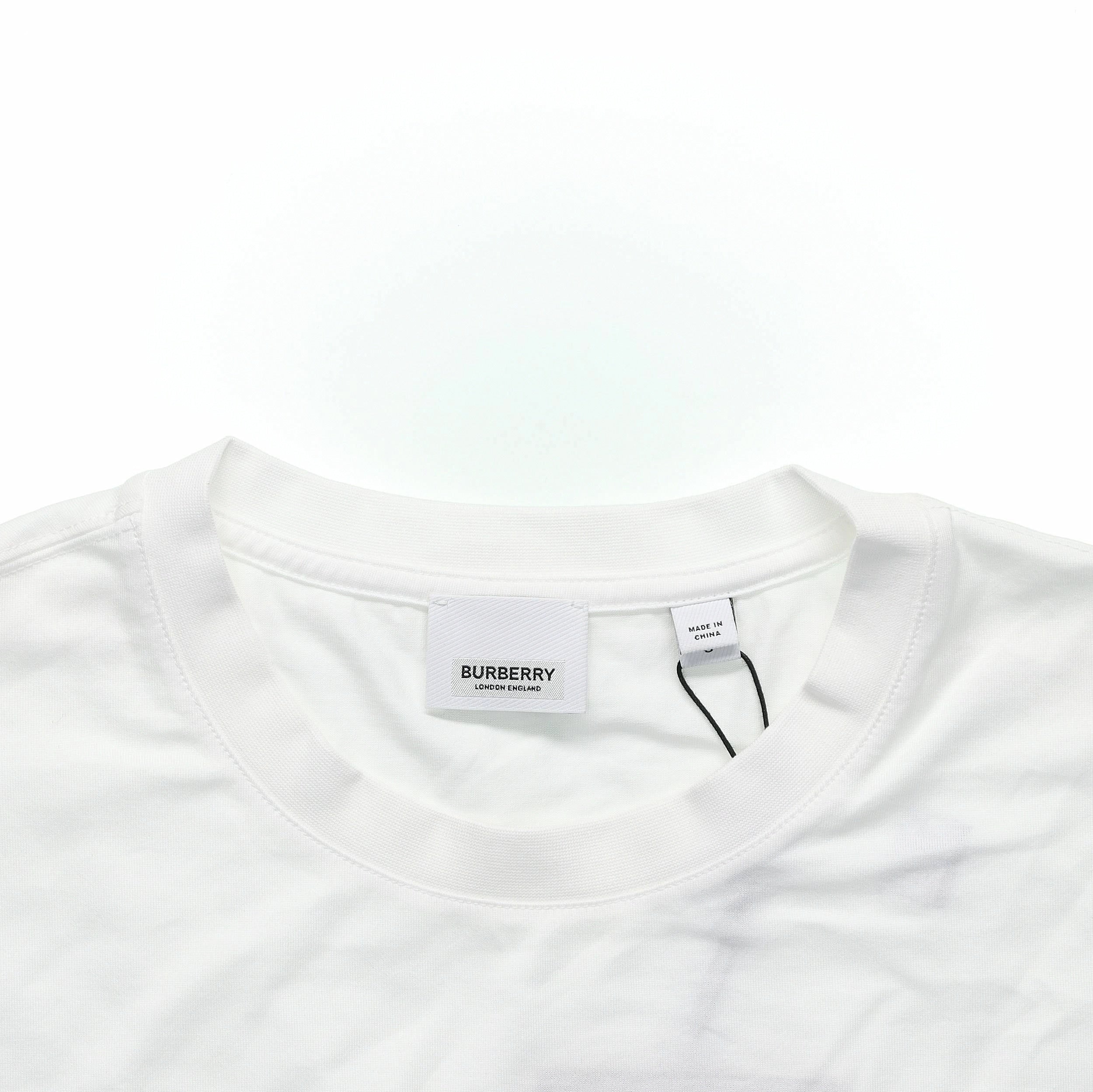 Burberry Kaos Logo Seri Huruf, Unisex, COD '"B-56