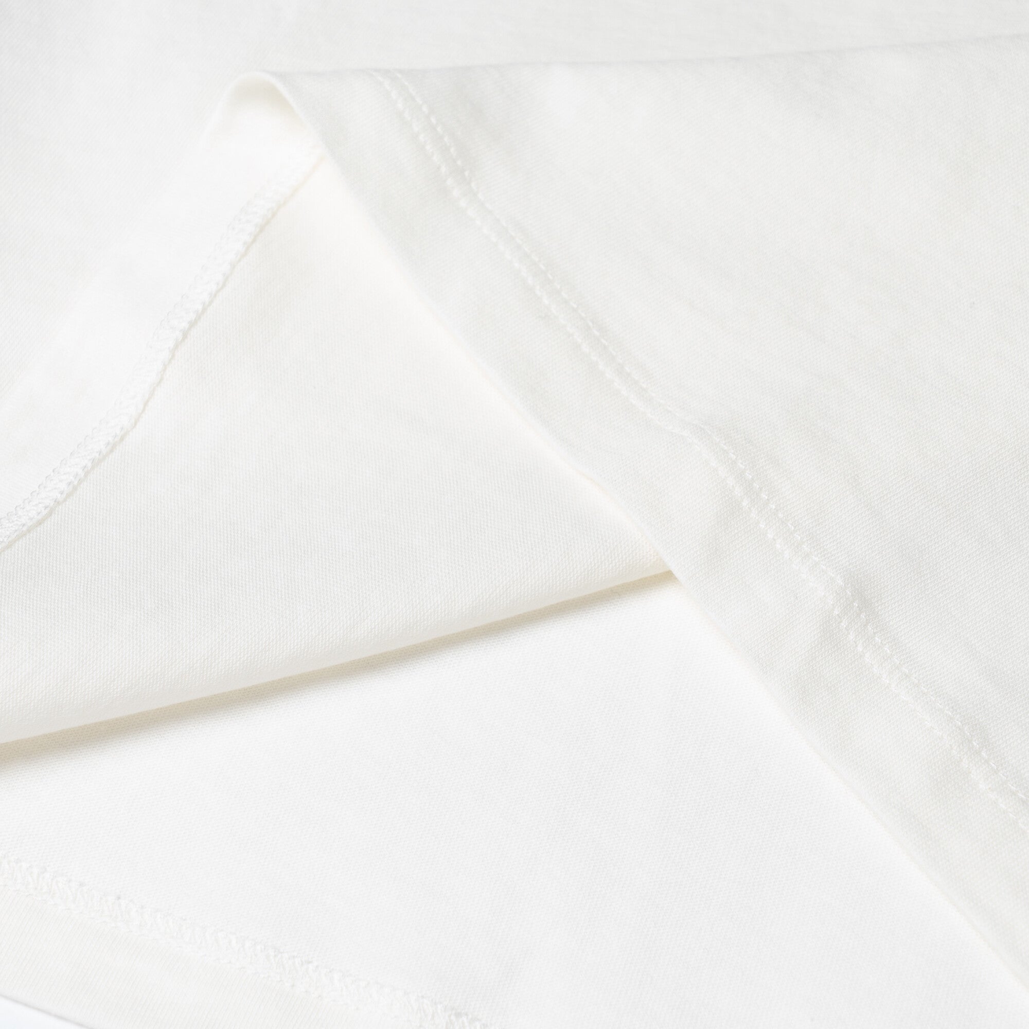 GUCCI Kaos Logo Seri Huruf, Unisex, COD '"    '"  G-40