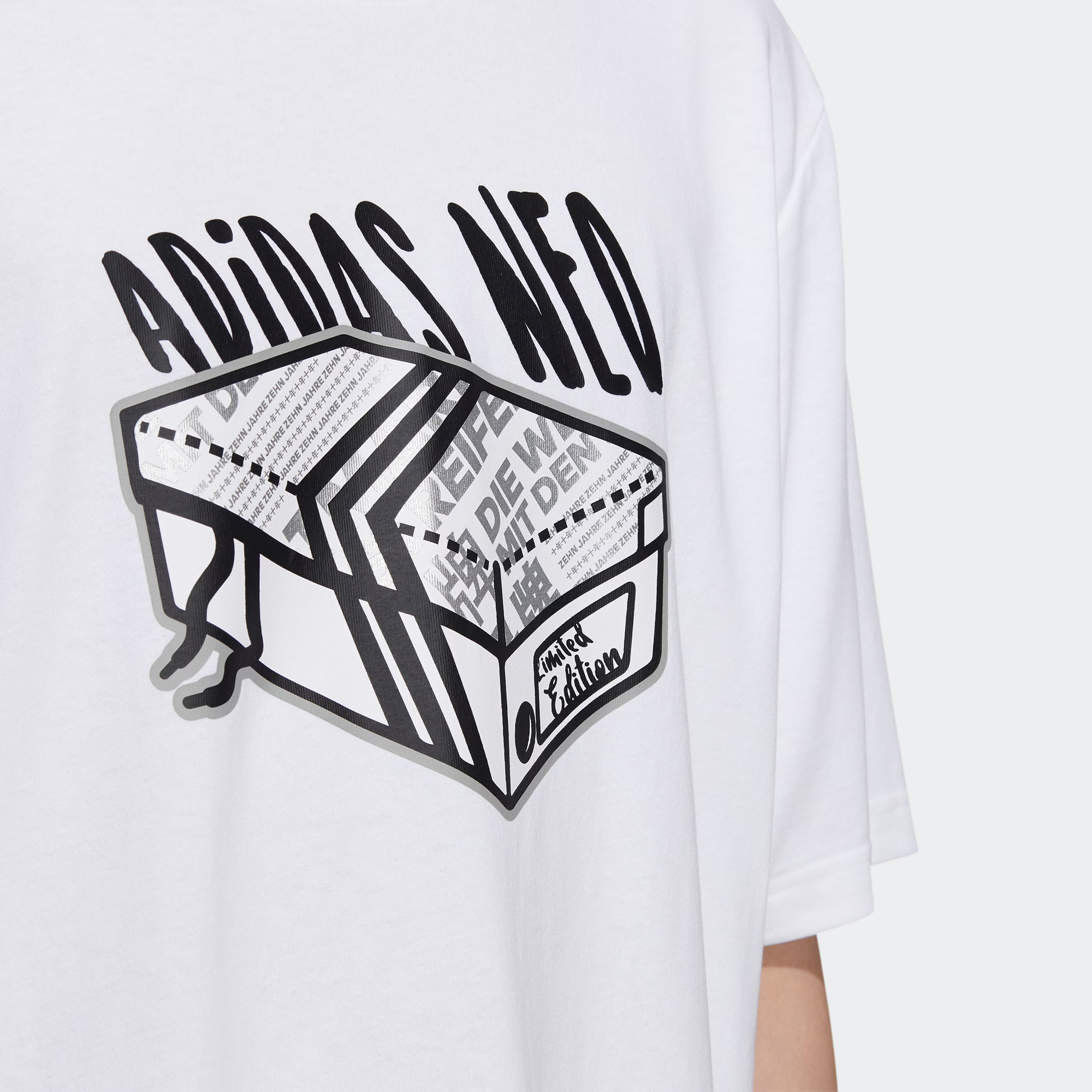 adidas Kaos Logo Seri Huruf, Unisex, COD '" AD-50