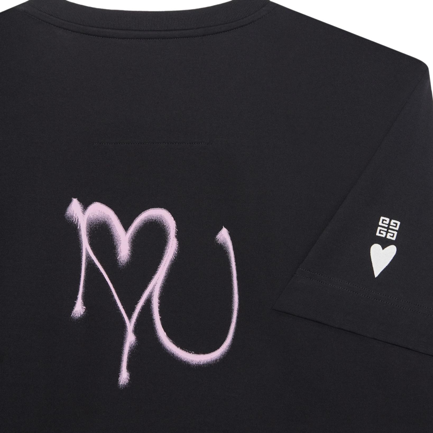 Kaos Givenchy Bermotif, Unisex -J-13